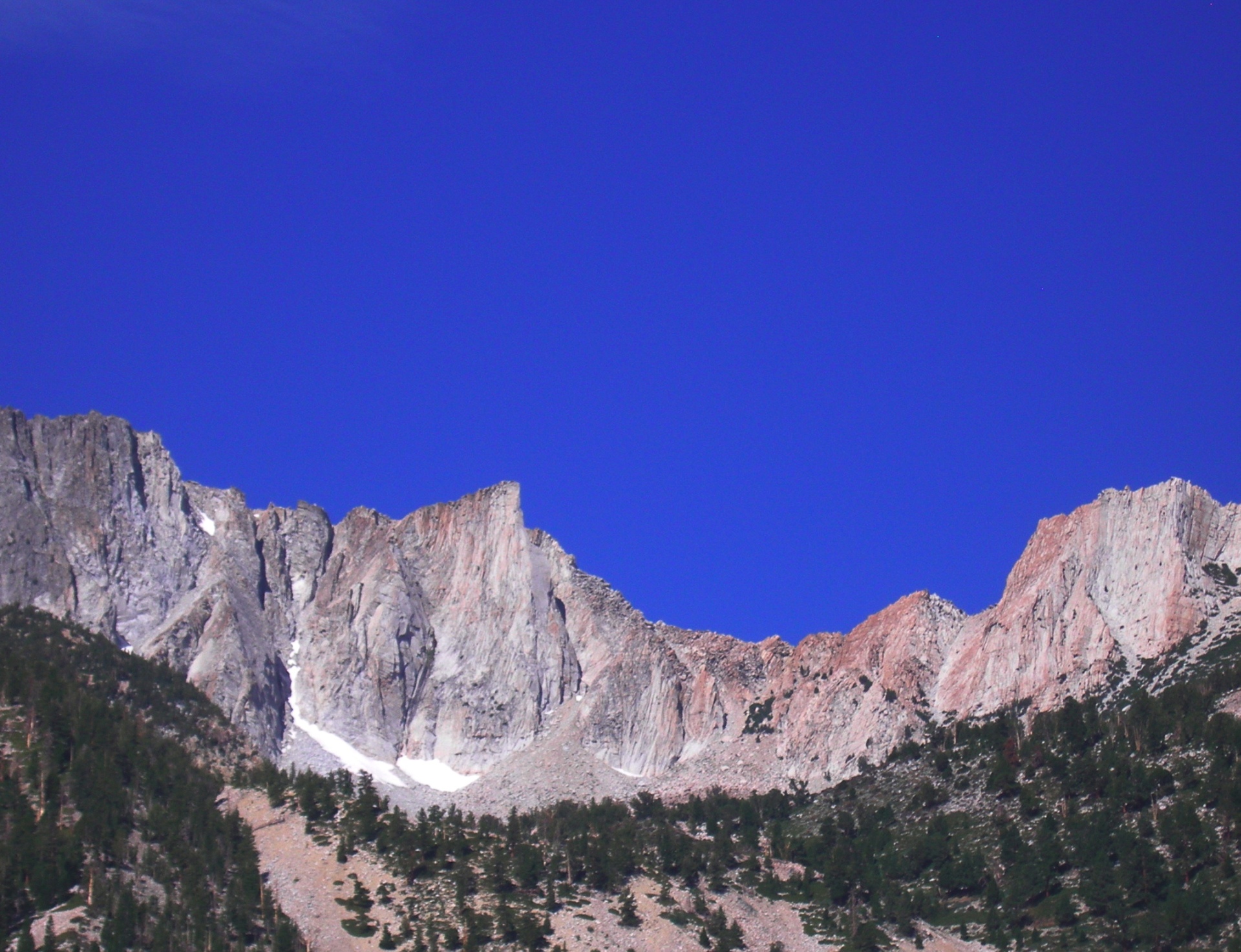 uitzicht op de bergen | Mammoth Lakes